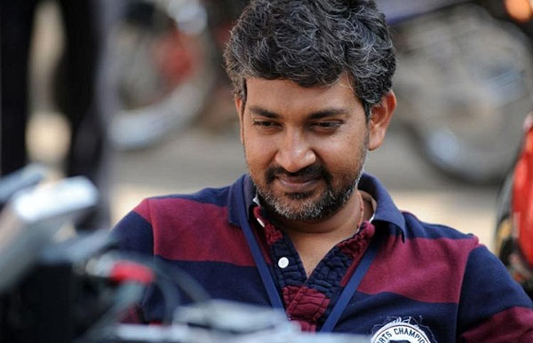 ss rajamouli,bahubali 2 re shoot,prabhas,bahubali producers,rajamouli director  రాజమౌళి నిర్ణయం కరెక్టేనా? 